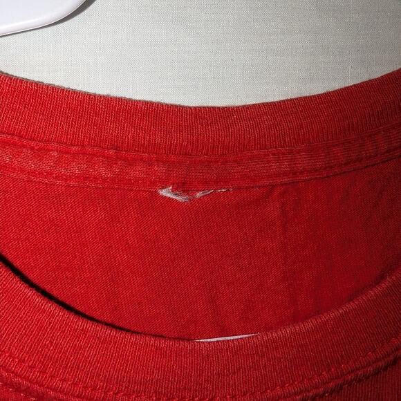 Y2K Jesus Loves You t shirt - Picture 5 of 5